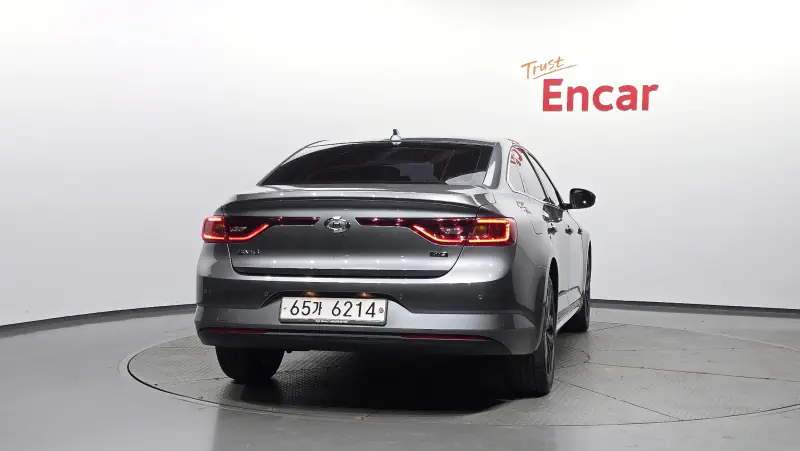 Renault Samsung SM6
