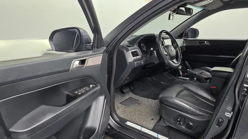 SsangYong Rexton Sports