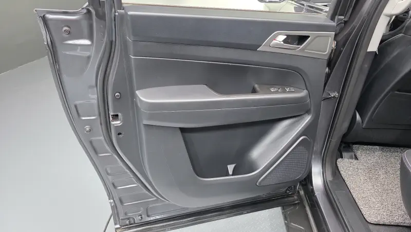 SsangYong Rexton Sports