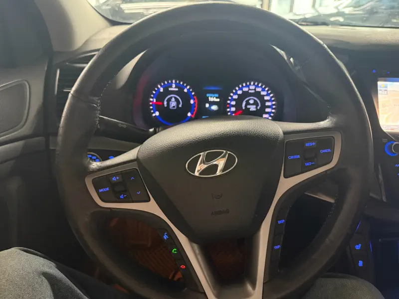 Hyundai I40