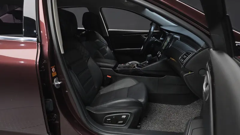 Renault Samsung SM6