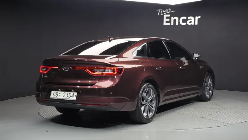 Renault Samsung SM6