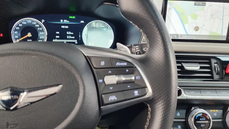 Genesis G70