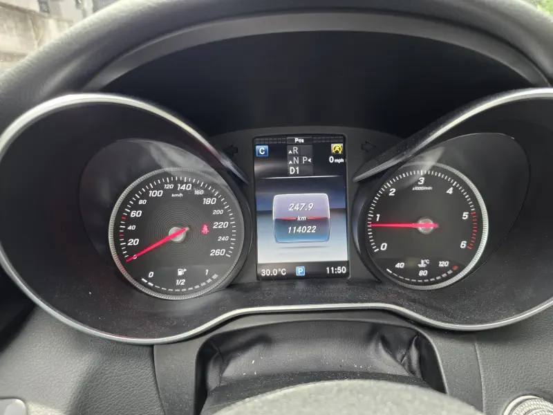 Mercedes-Benz C-Class