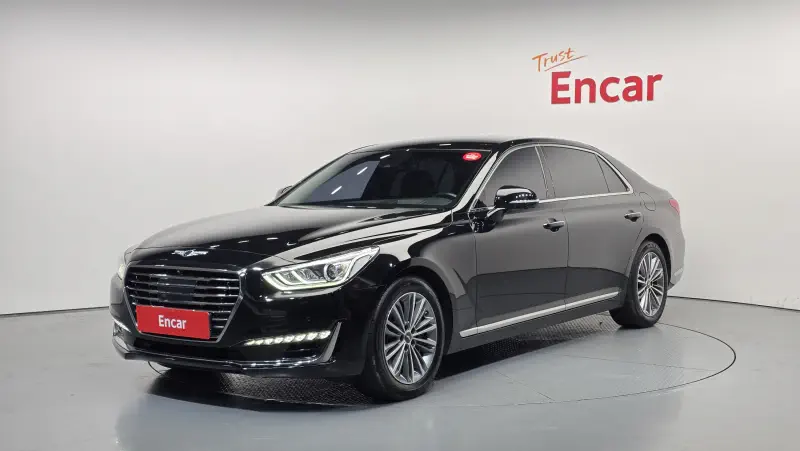 Genesis EQ900