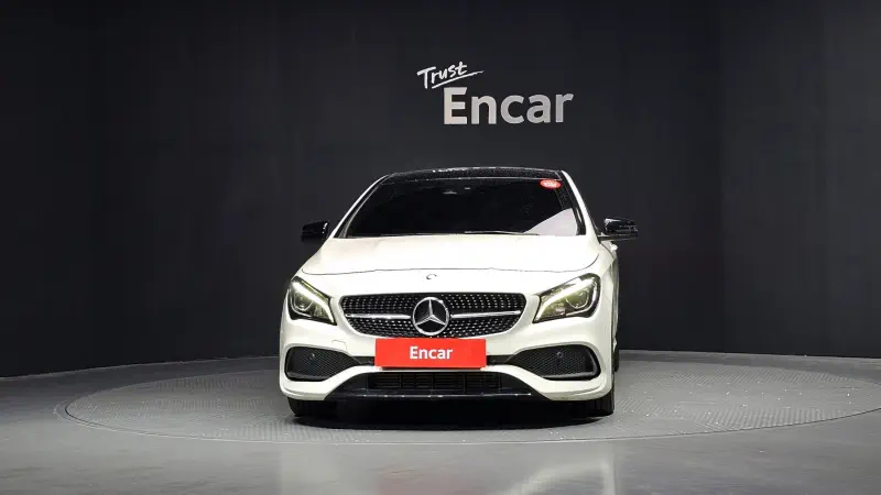 Mercedes-Benz CLA-Class