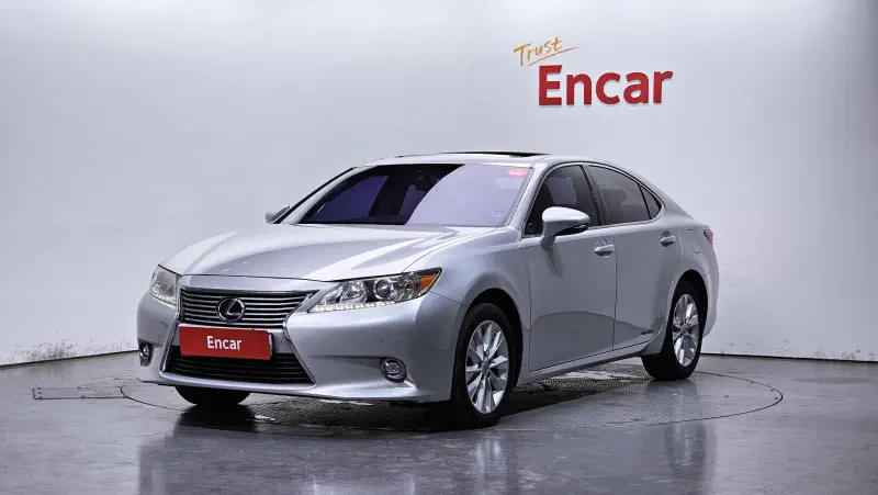 Lexus ES300h