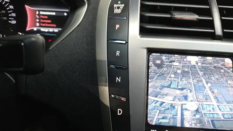 Lincoln Mkz