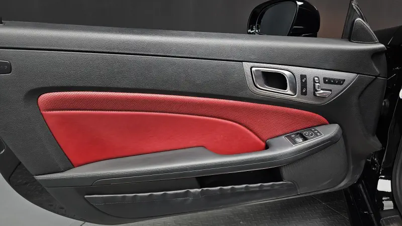 Mercedes-Benz SLC-Class
