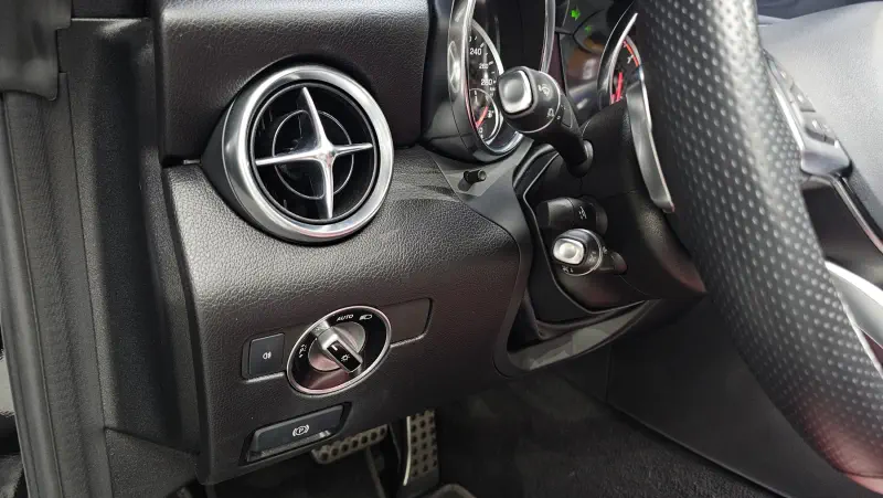 Mercedes-Benz SLC-Class
