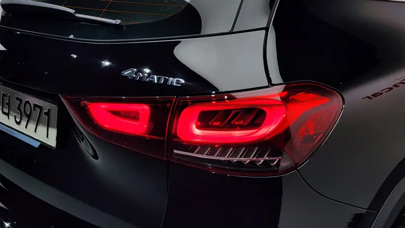 Mercedes-Benz GLA-Class
