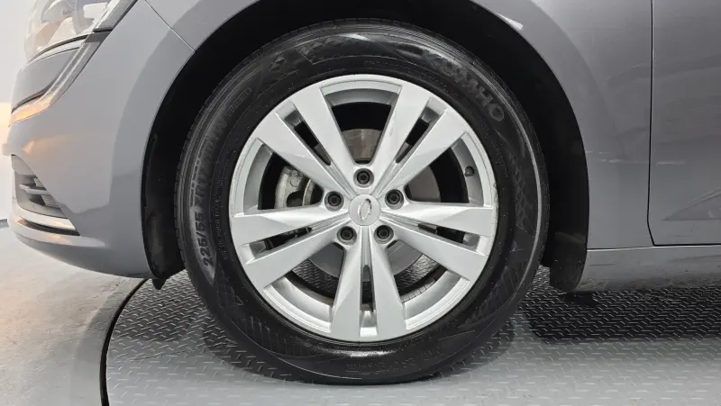 Renault Samsung SM6