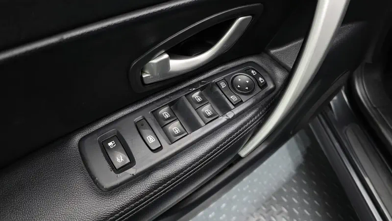 Renault Samsung SM5