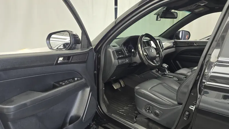 SsangYong Rexton Sports