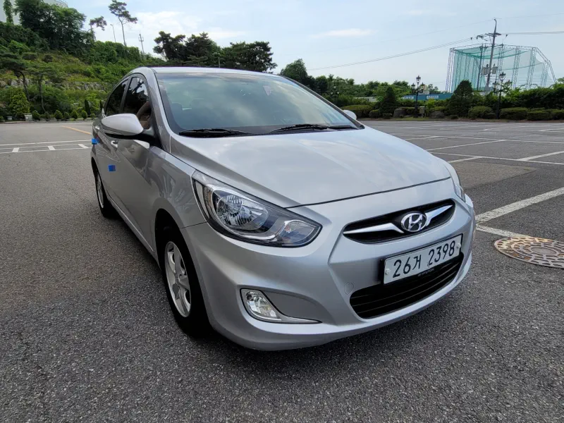 Hyundai Accent