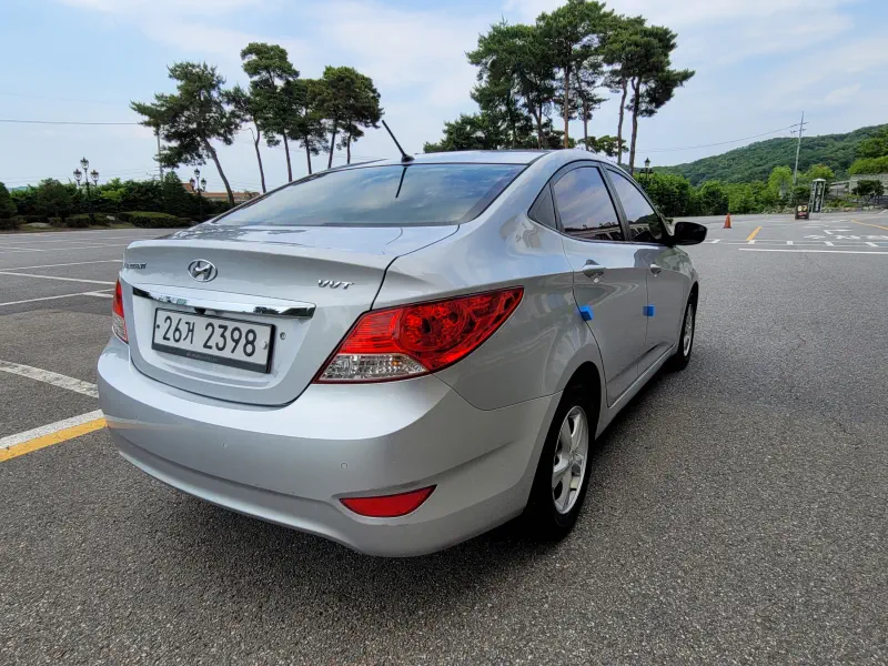 Hyundai Accent