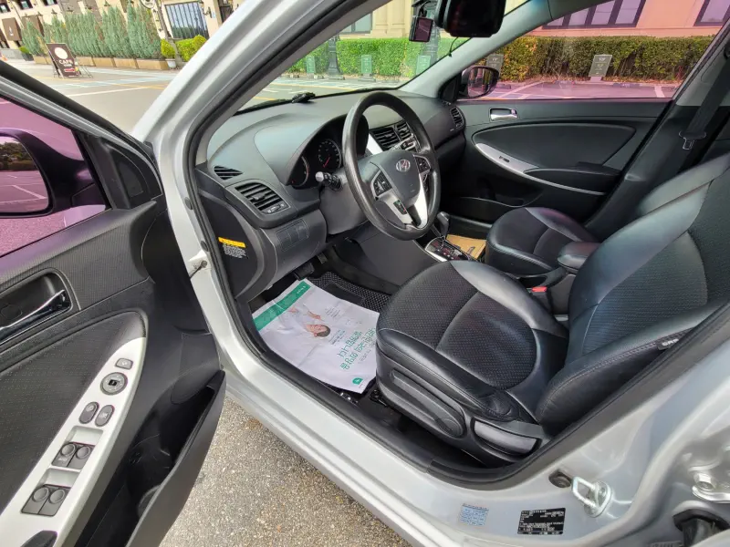 Hyundai Accent