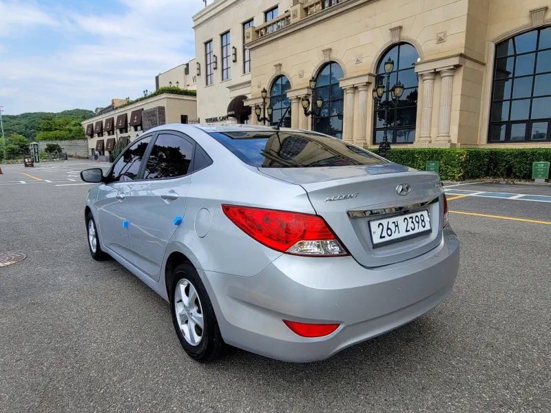 Hyundai Accent