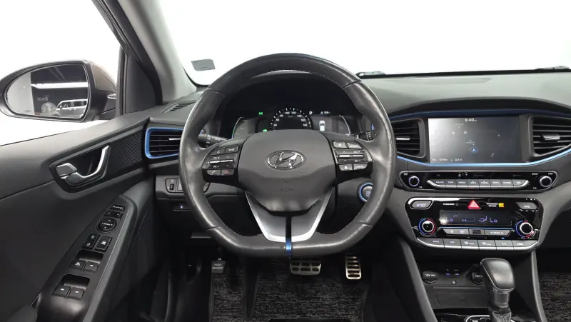 Hyundai Ioniq