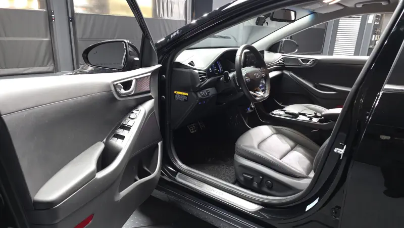 Hyundai Ioniq