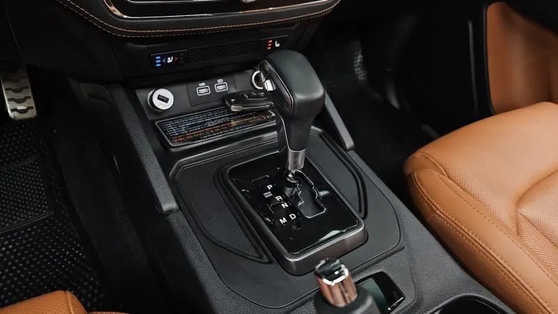 SsangYong Rexton Sports Khan