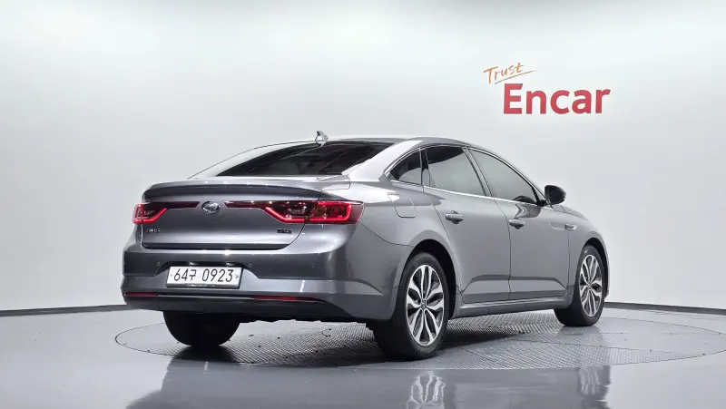 Renault Samsung SM6
