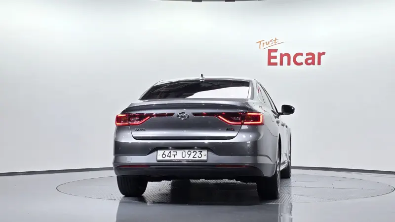 Renault Samsung SM6
