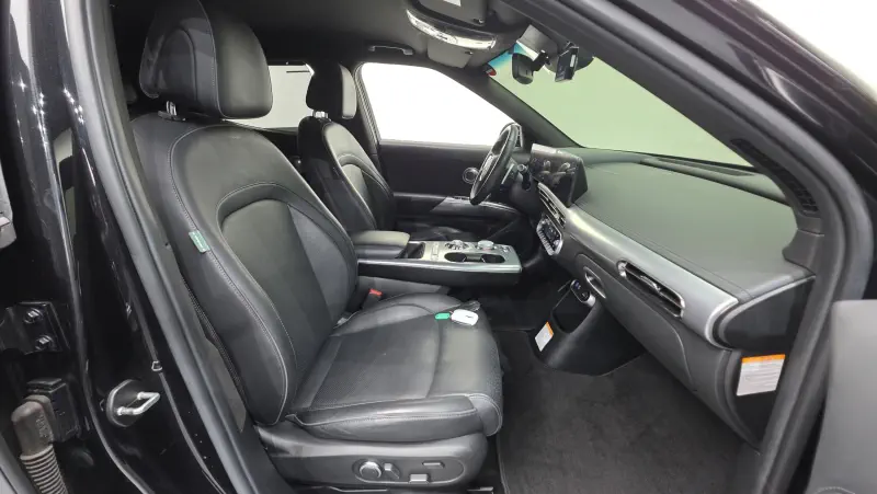Genesis GV60