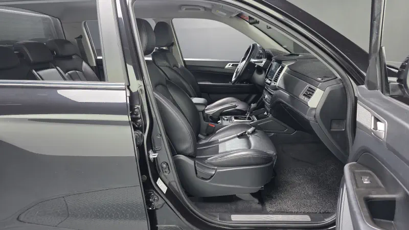SsangYong Rexton Sports