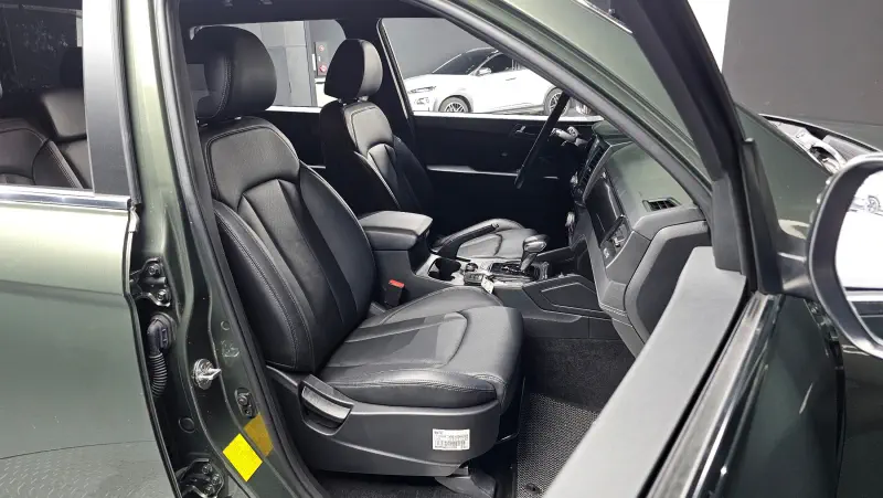 SsangYong Rexton Sports