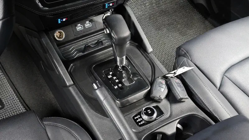 SsangYong Rexton Sports