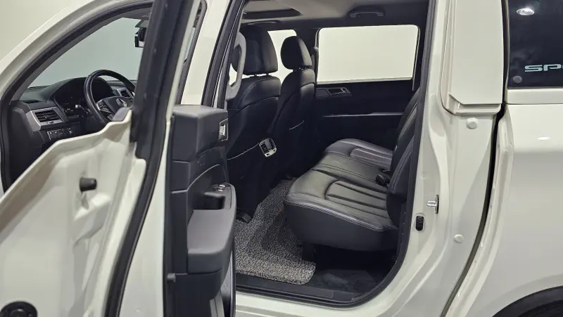 SsangYong Rexton Sports
