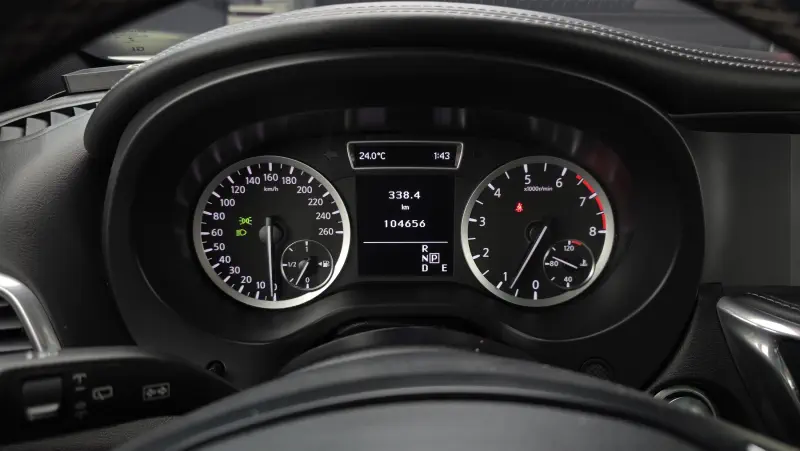 Infiniti Q30