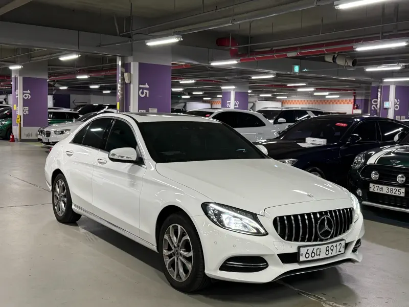 Mercedes-Benz C-Class