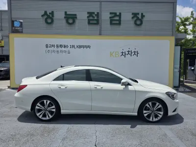 Mercedes-Benz CLA-Class