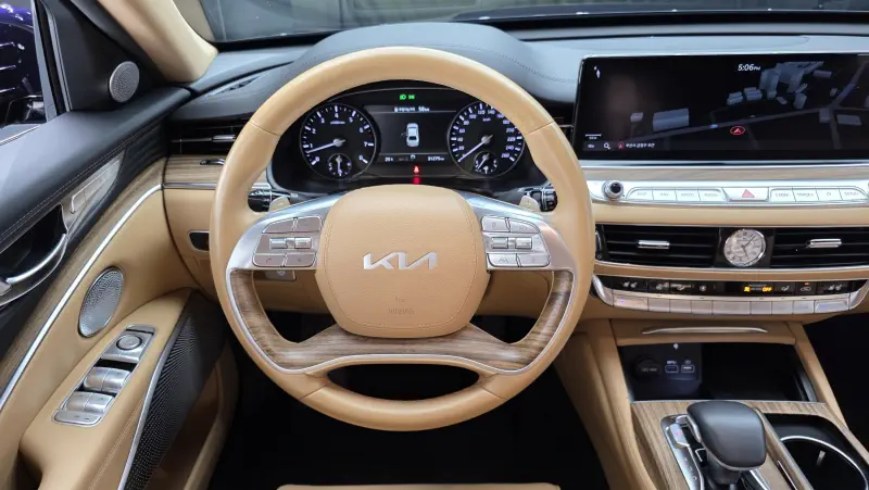 Kia K9