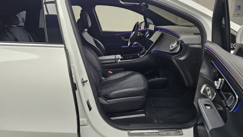 Mercedes-Benz EQE