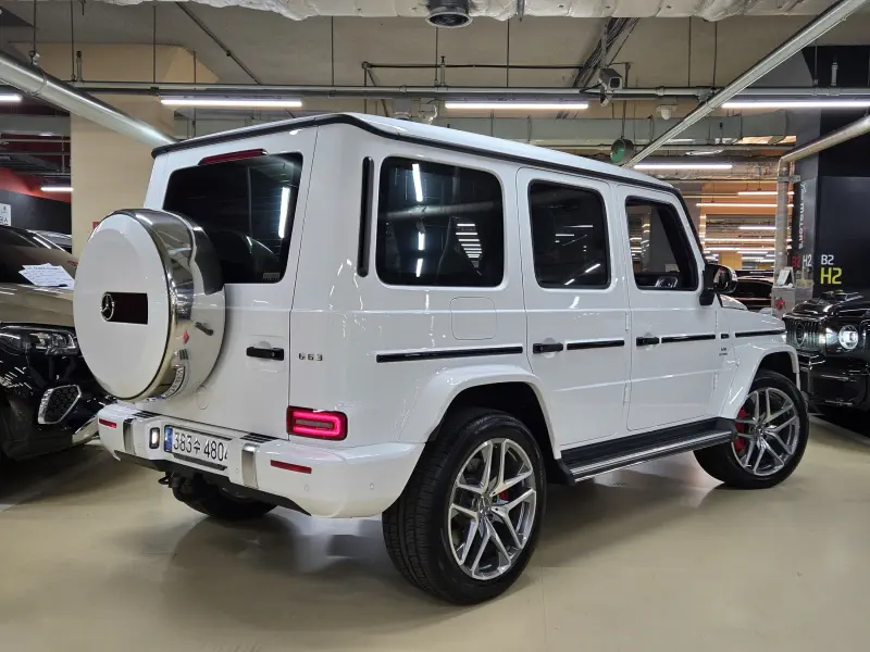 Mercedes-Benz G-Class
