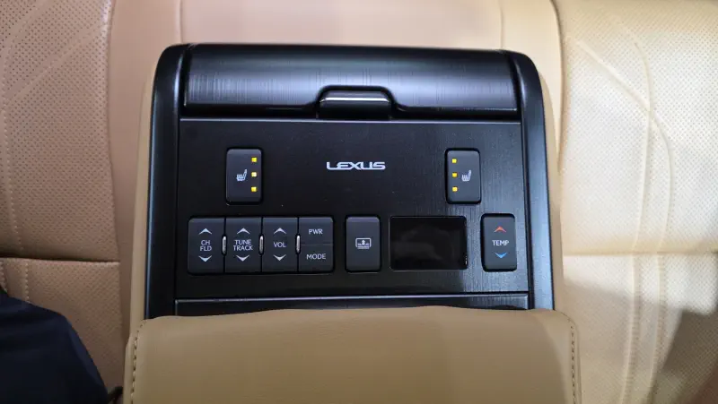 Lexus ES300h