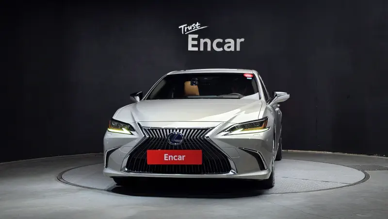 Lexus ES300h