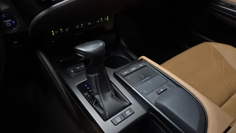 Lexus ES300h