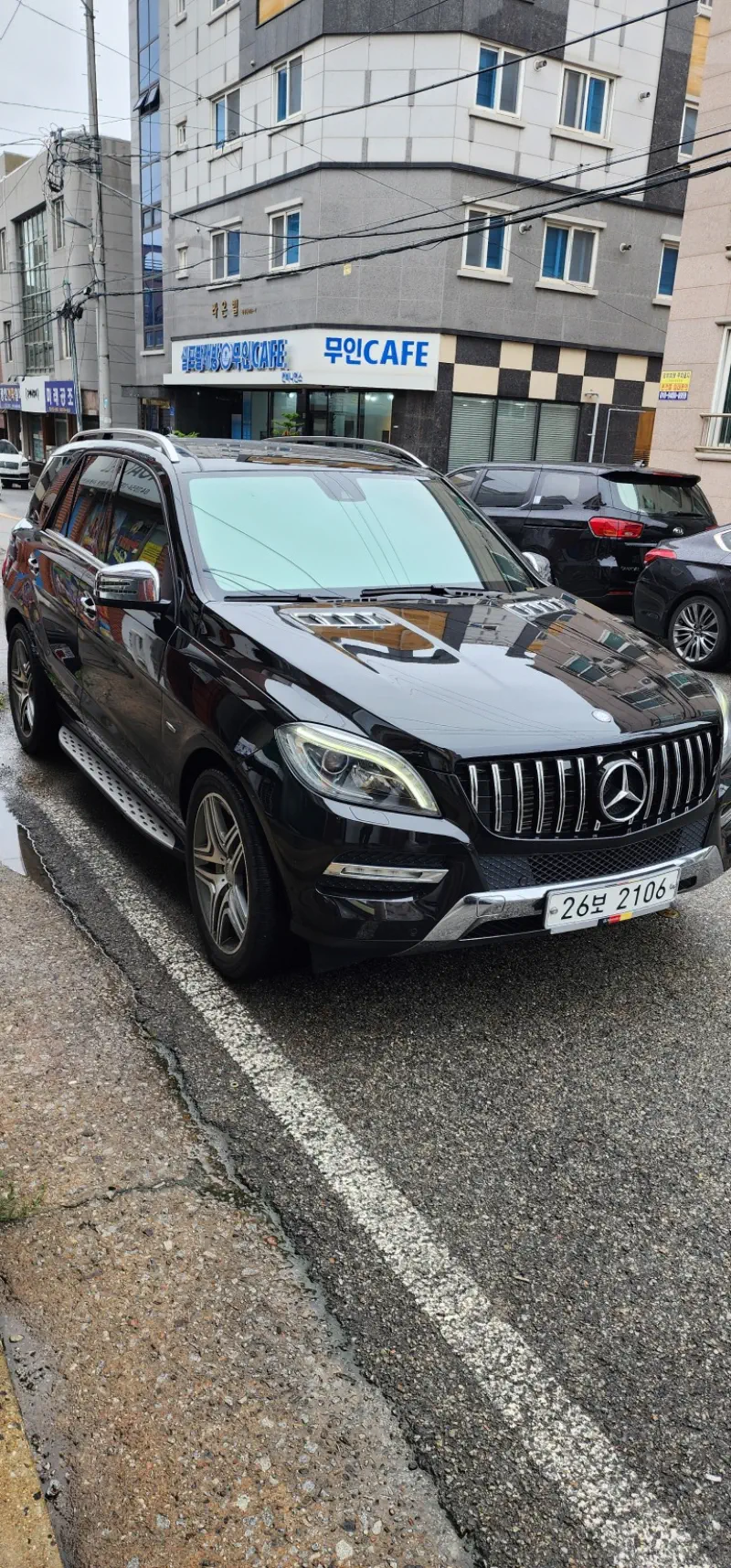 Mercedes-Benz M-class