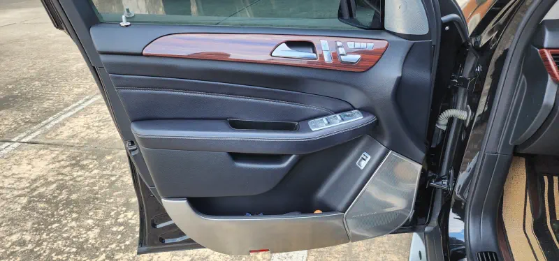 Mercedes-Benz M-class