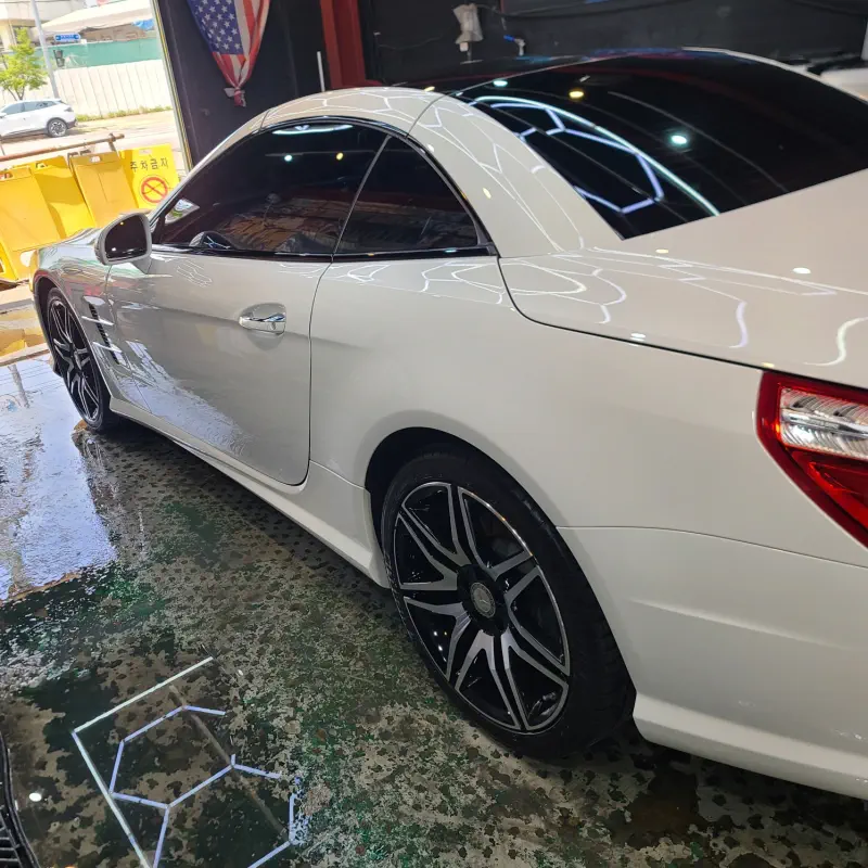 Mercedes-Benz SL-Class