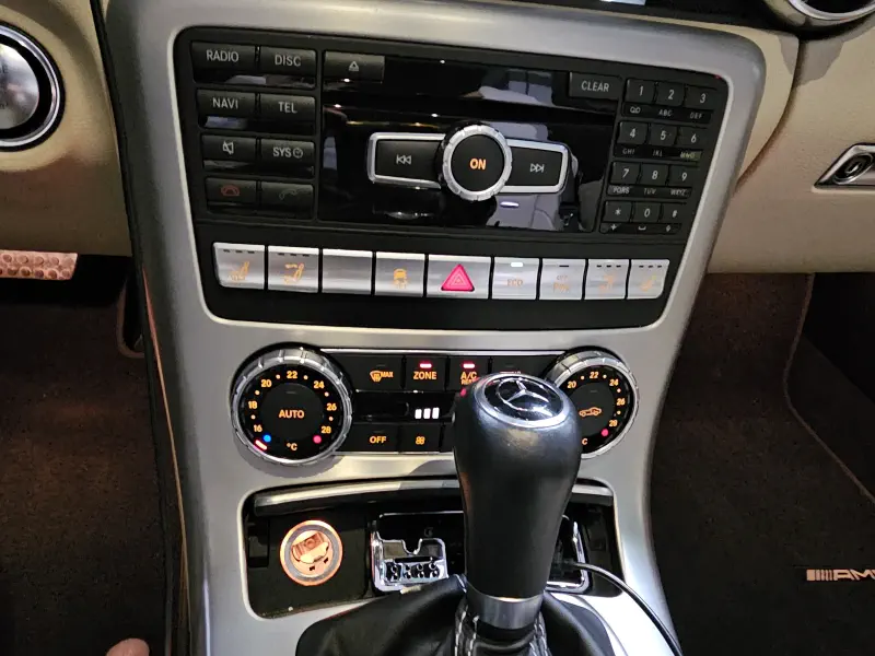 Mercedes-Benz SLK-Class
