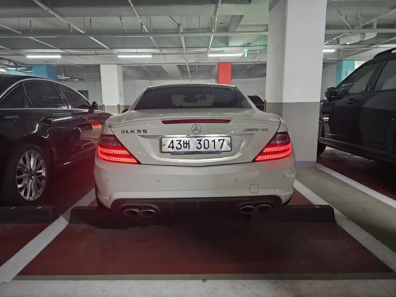 Mercedes-Benz SLK-Class