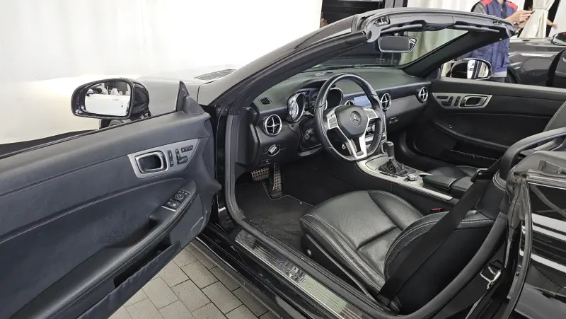 Mercedes-Benz SLK-Class