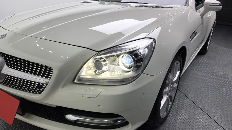 Mercedes-Benz SLK-Class