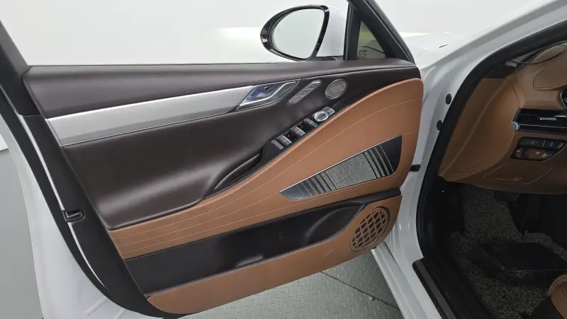 Genesis Electrified G80