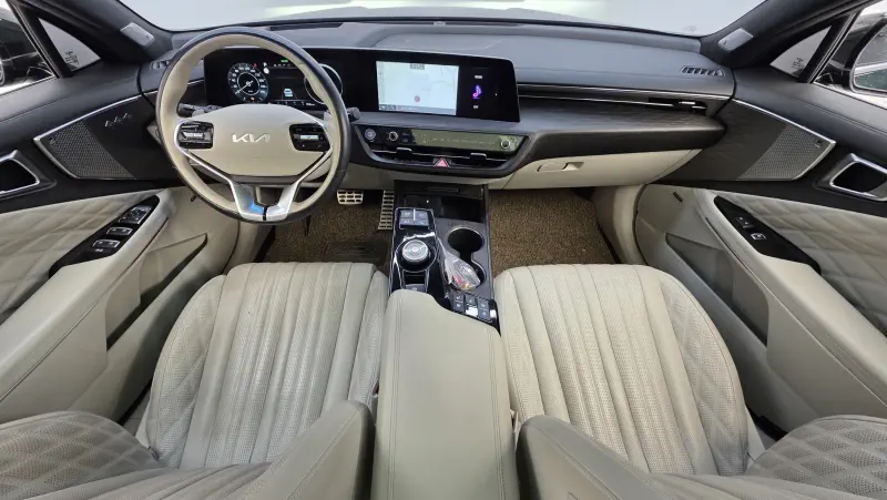 Kia K8